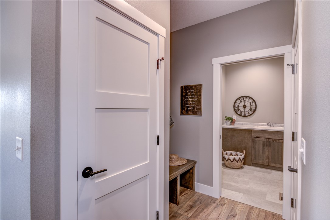 6006 Fuji Lane Property Photo 29