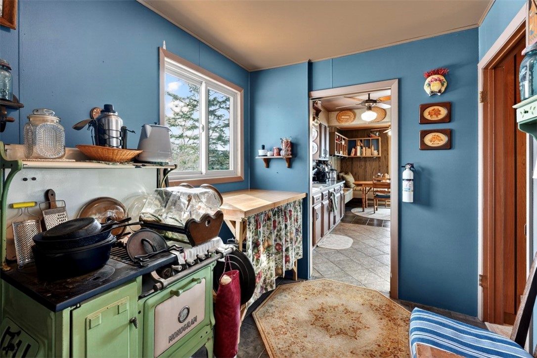 16225 Frels Road Property Photo 7