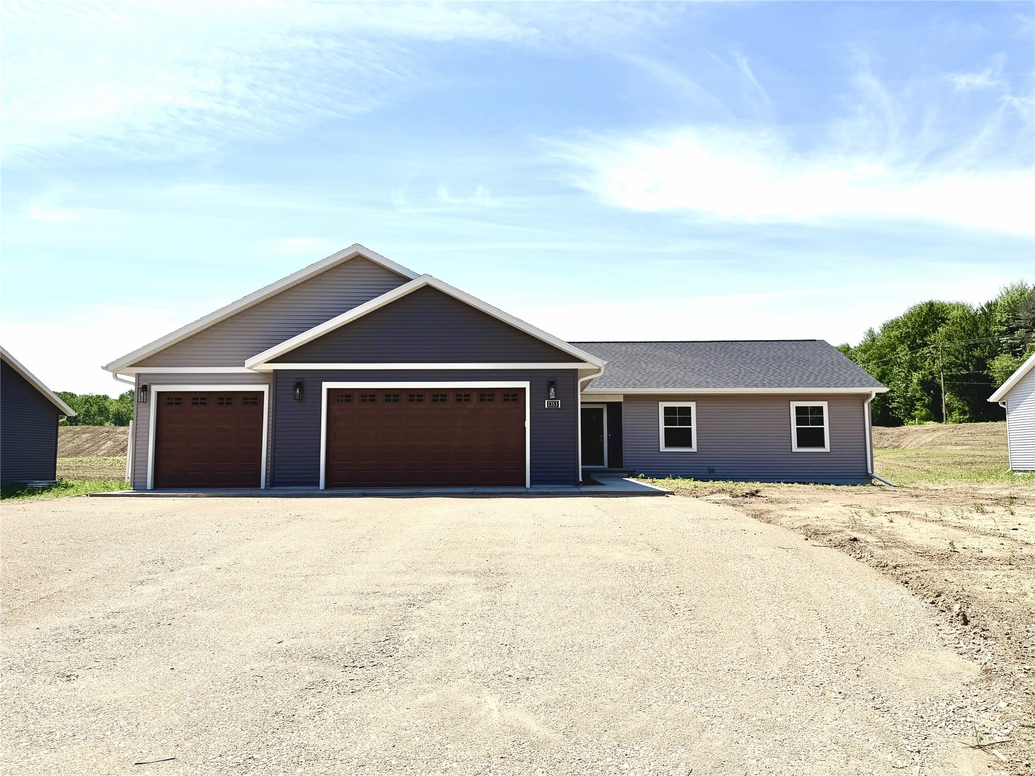 1353 Knapp Street Property Photo 1
