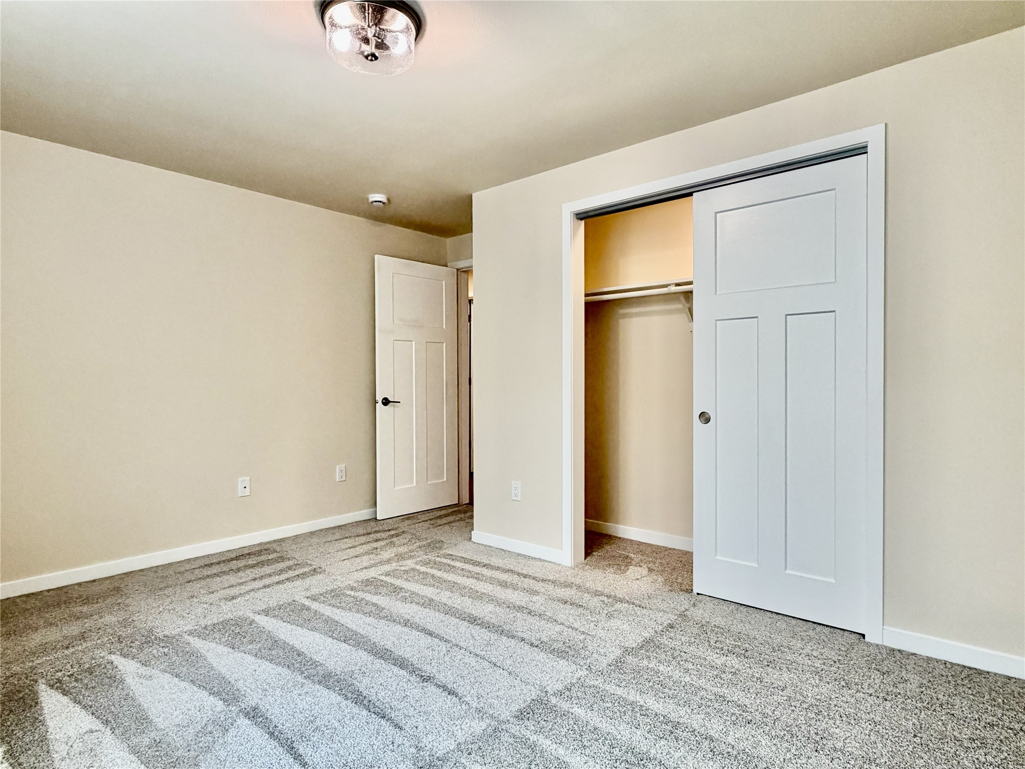 1353 Knapp Street Property Photo 41