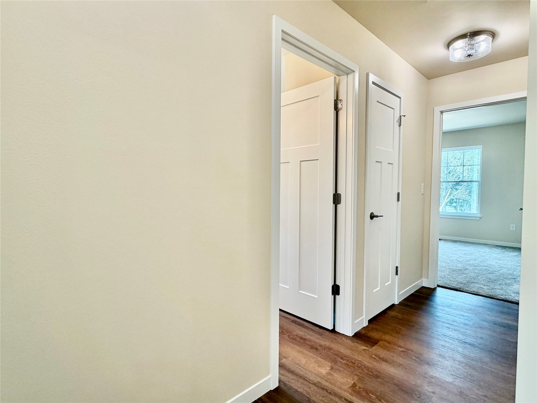 1359 Knapp Street Property Photo 32