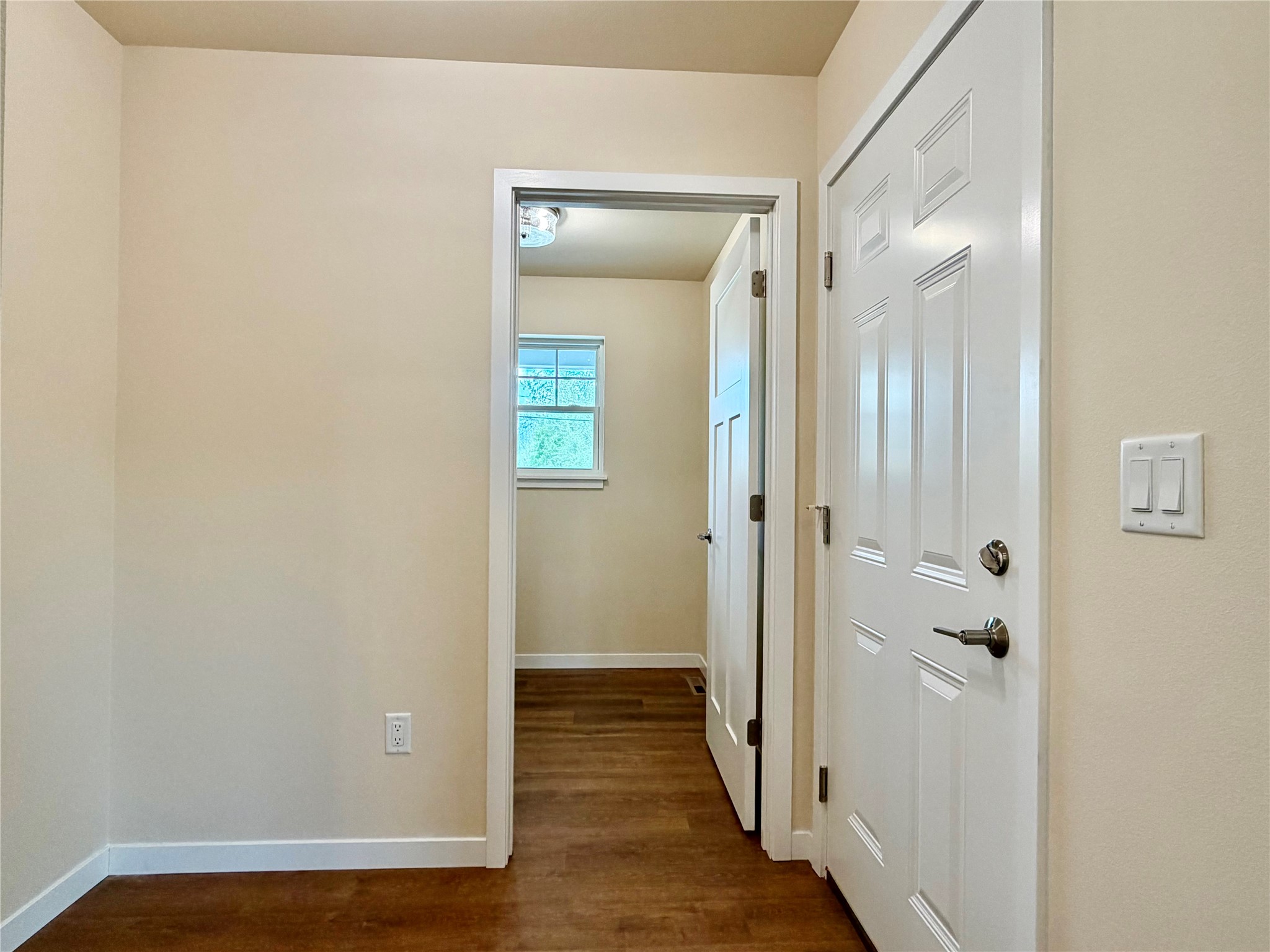 1359 Knapp Street Property Photo 35