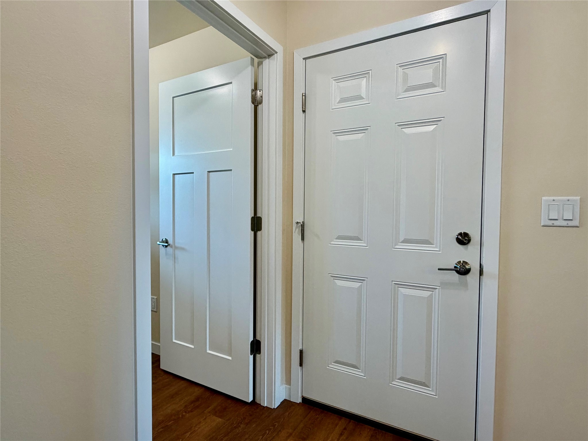 1359 Knapp Street Property Photo 36