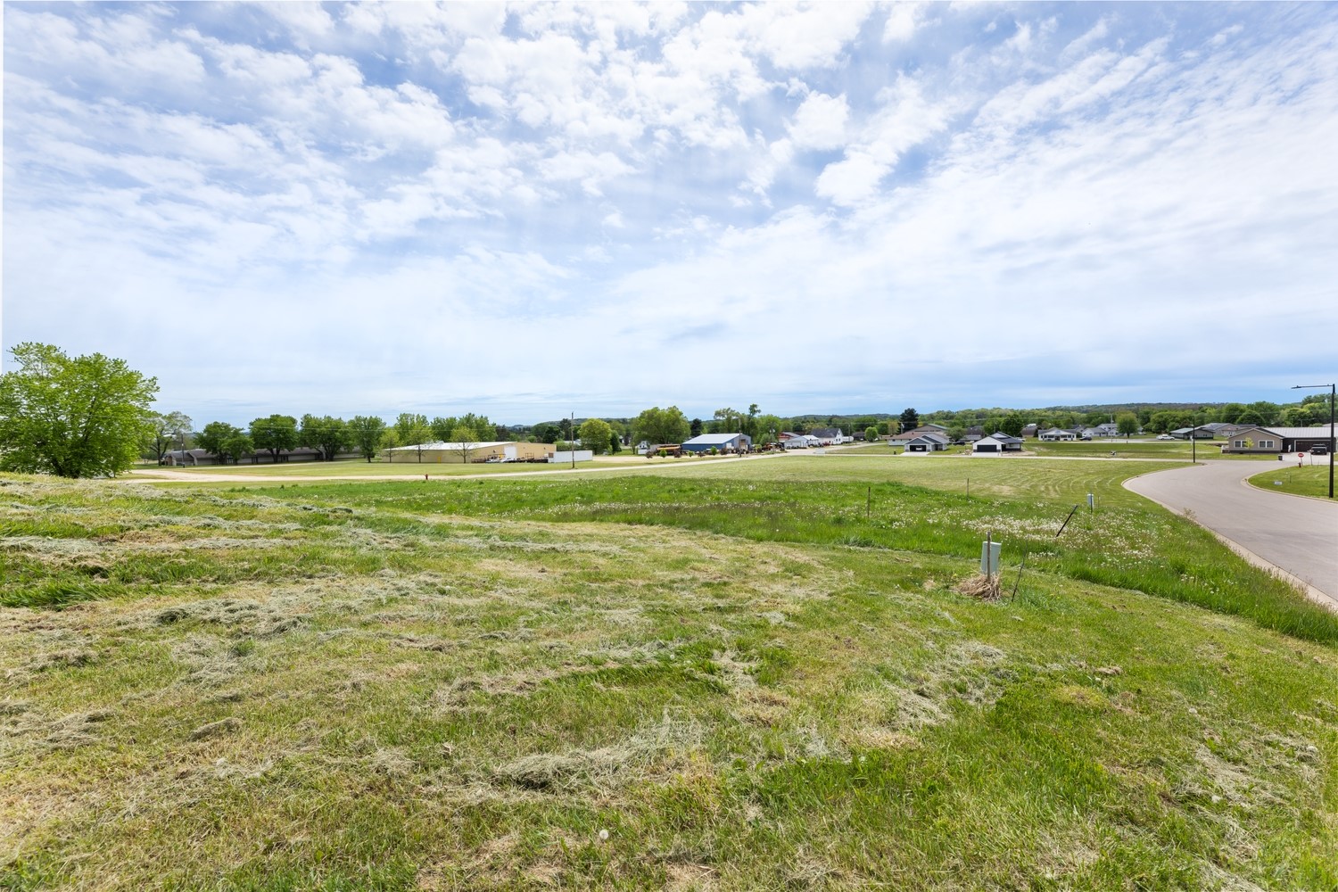 36193 Willow Court Property Photo 9