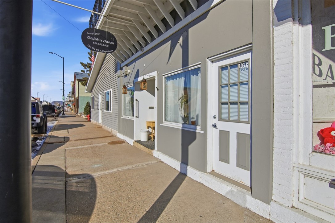 103 S Main Street Property Photo 4