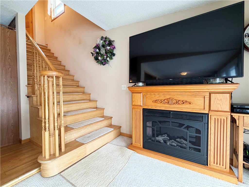 854 6th Street Property Photo 12