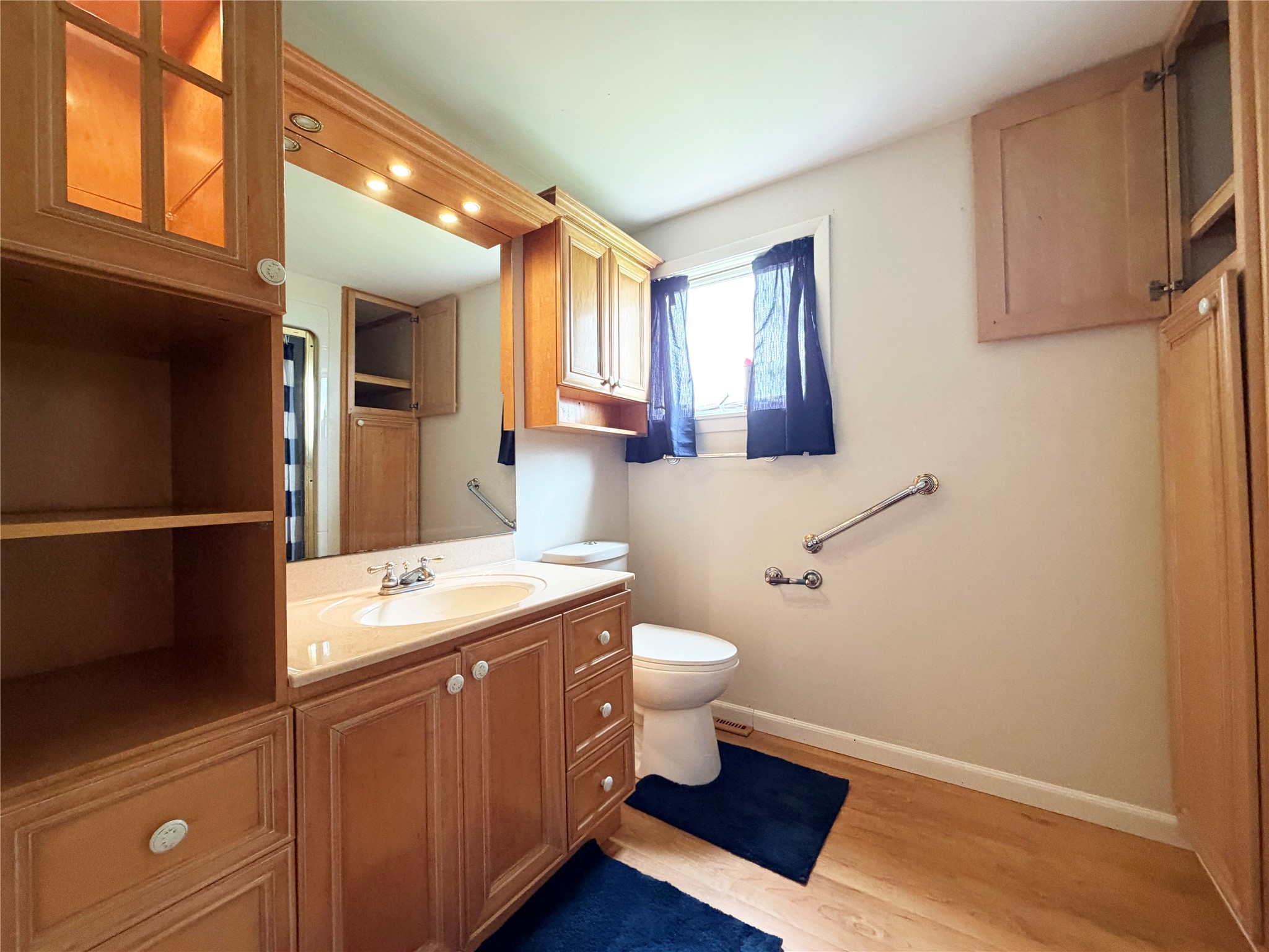 854 6th Street Property Photo 23