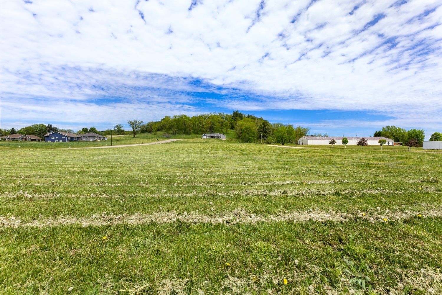 36164 Willow Court Property Photo 3