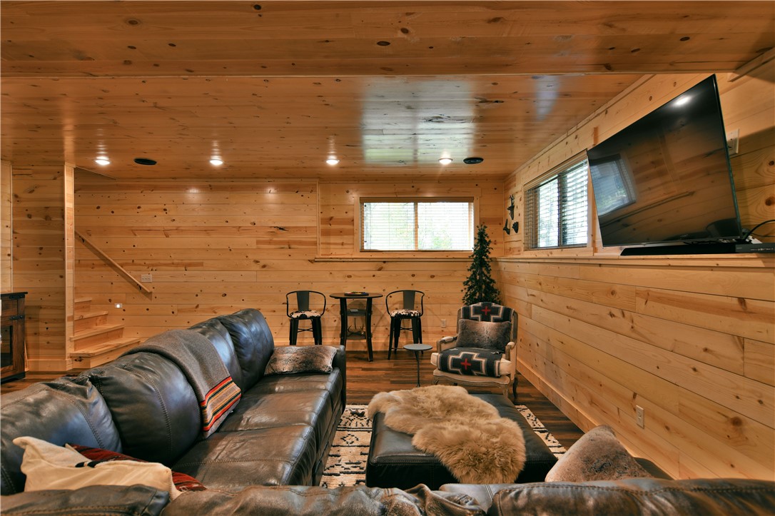 11206n Ursa Road Property Photo 10