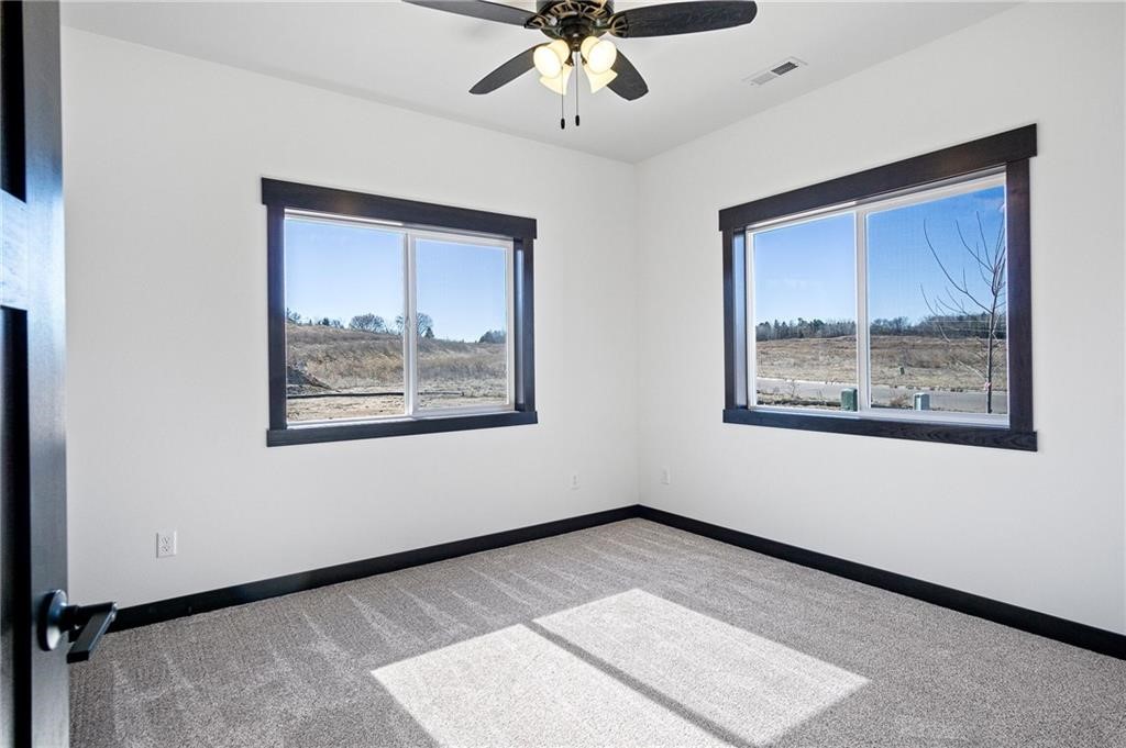 3357 Iris Drive Property Photo 5