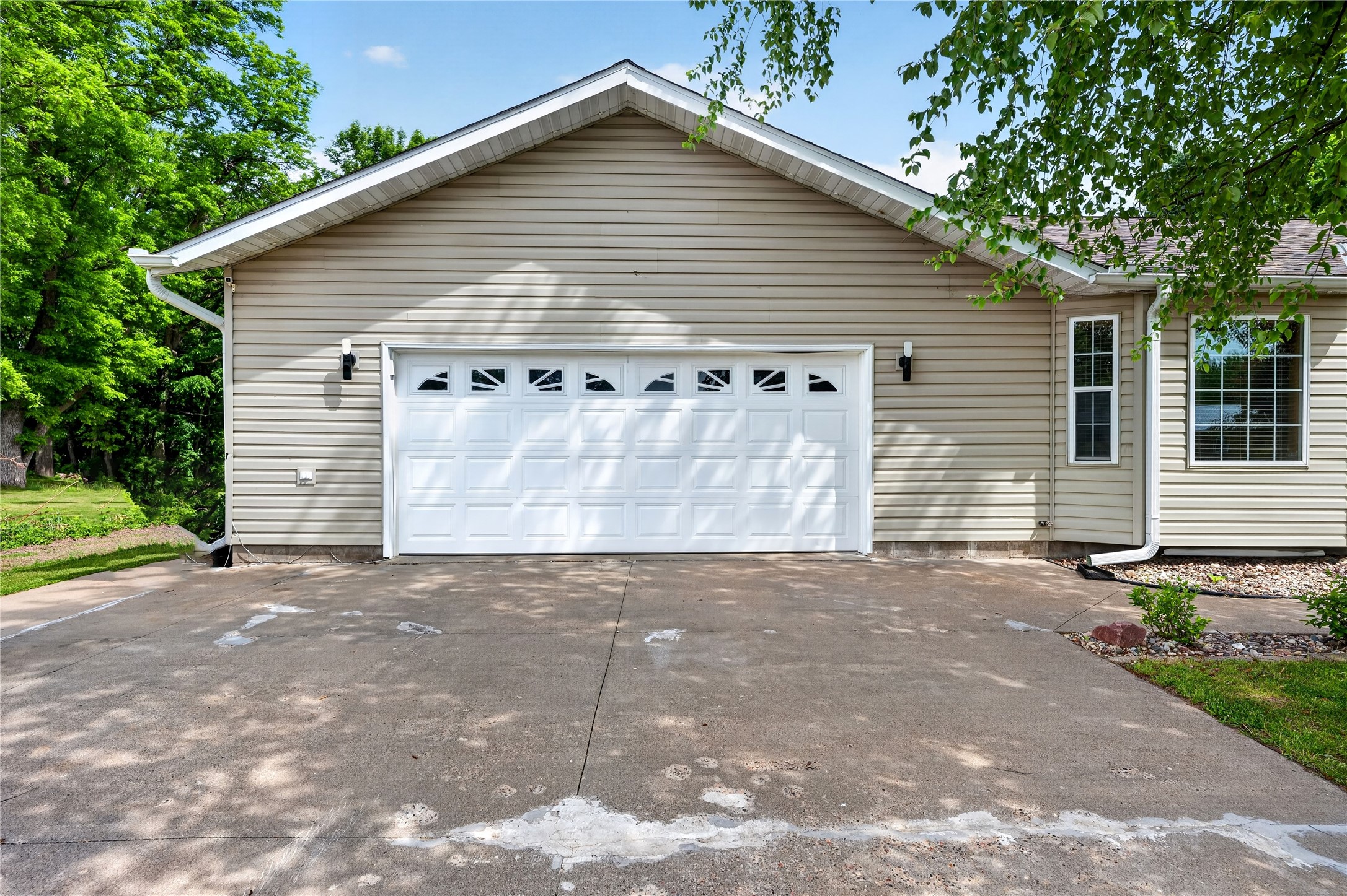 2030 22 3/8 Avenue Property Photo 7