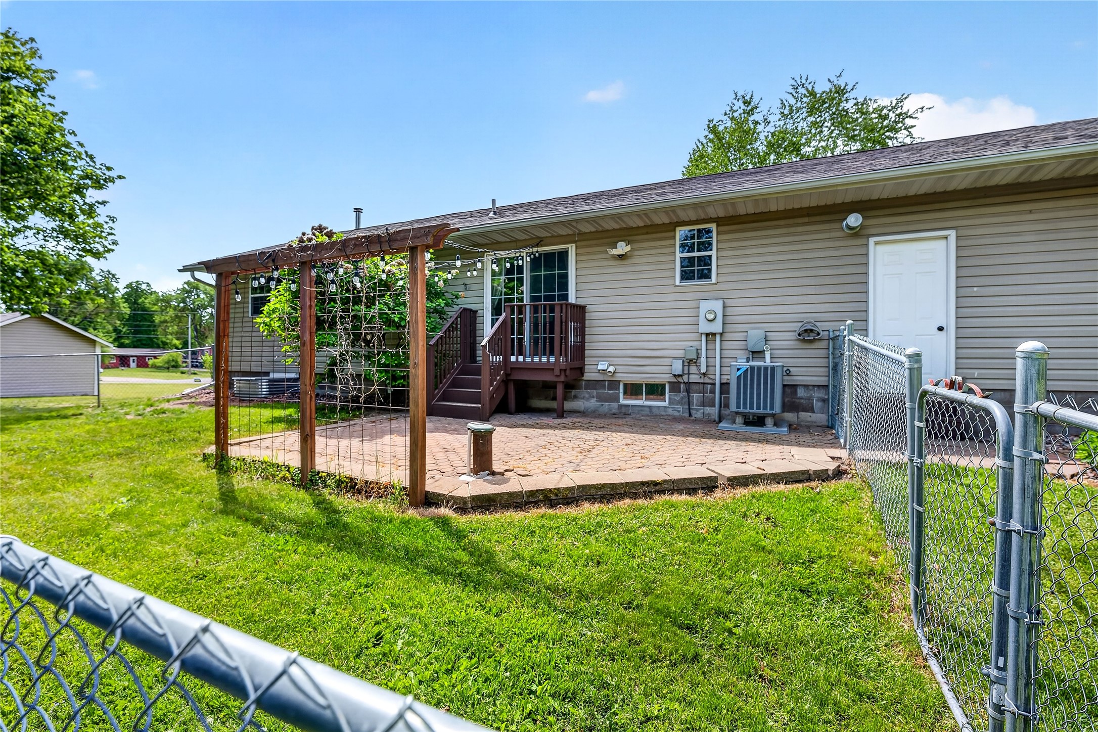 2030 22 3/8 Avenue Property Photo 8