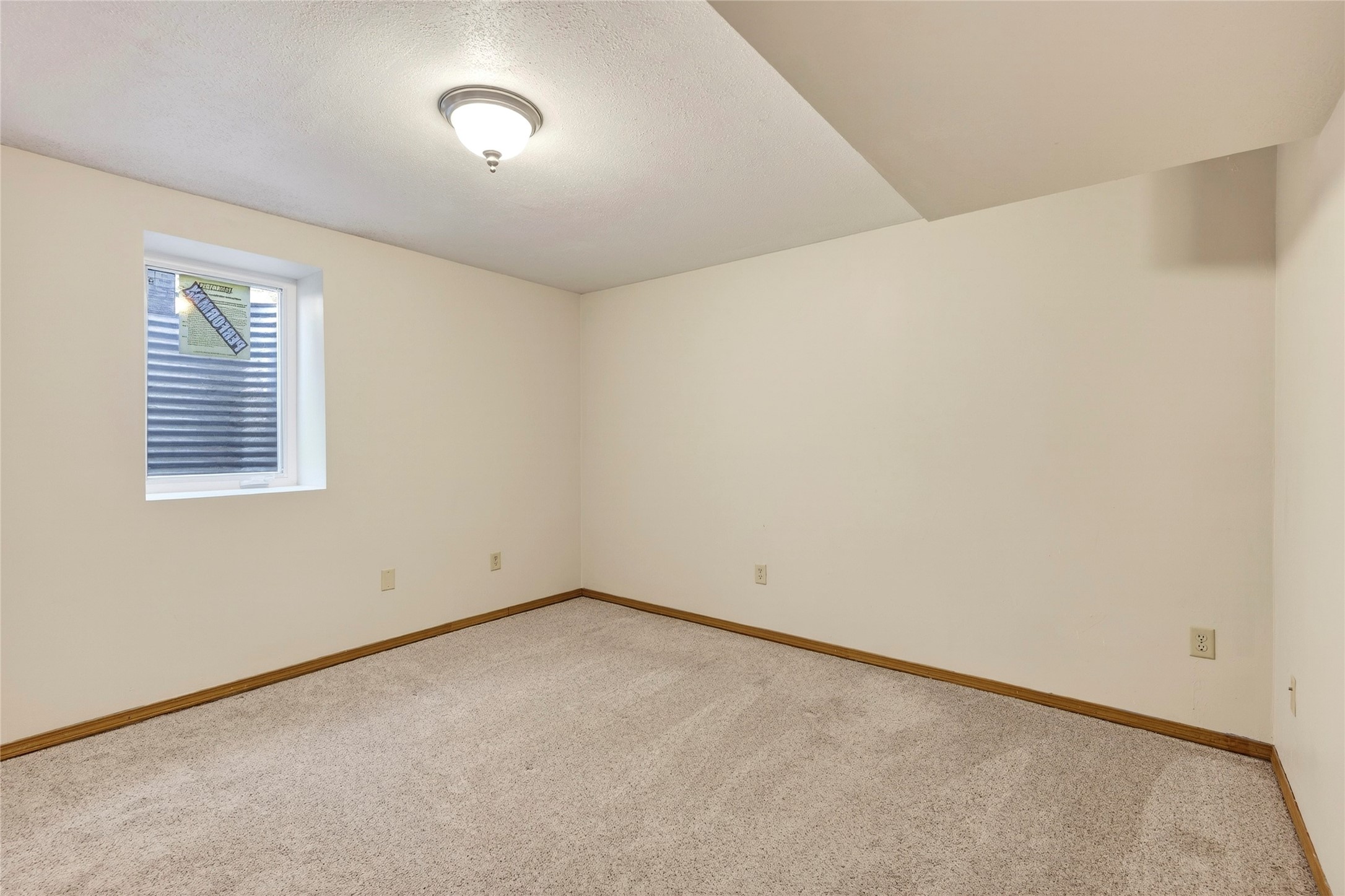 2030 22 3/8 Avenue Property Photo 54