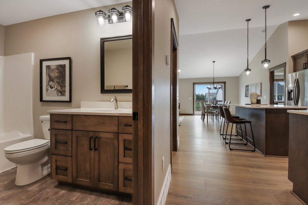 5609 Moss Trail Property Photo 3