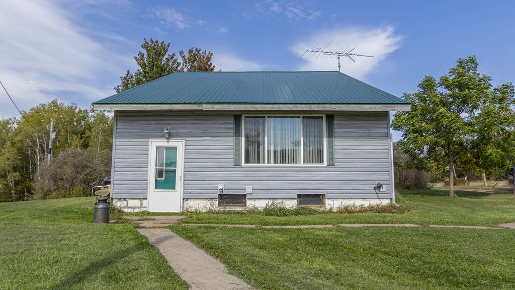 29969 County Hwy M Property Photo 1