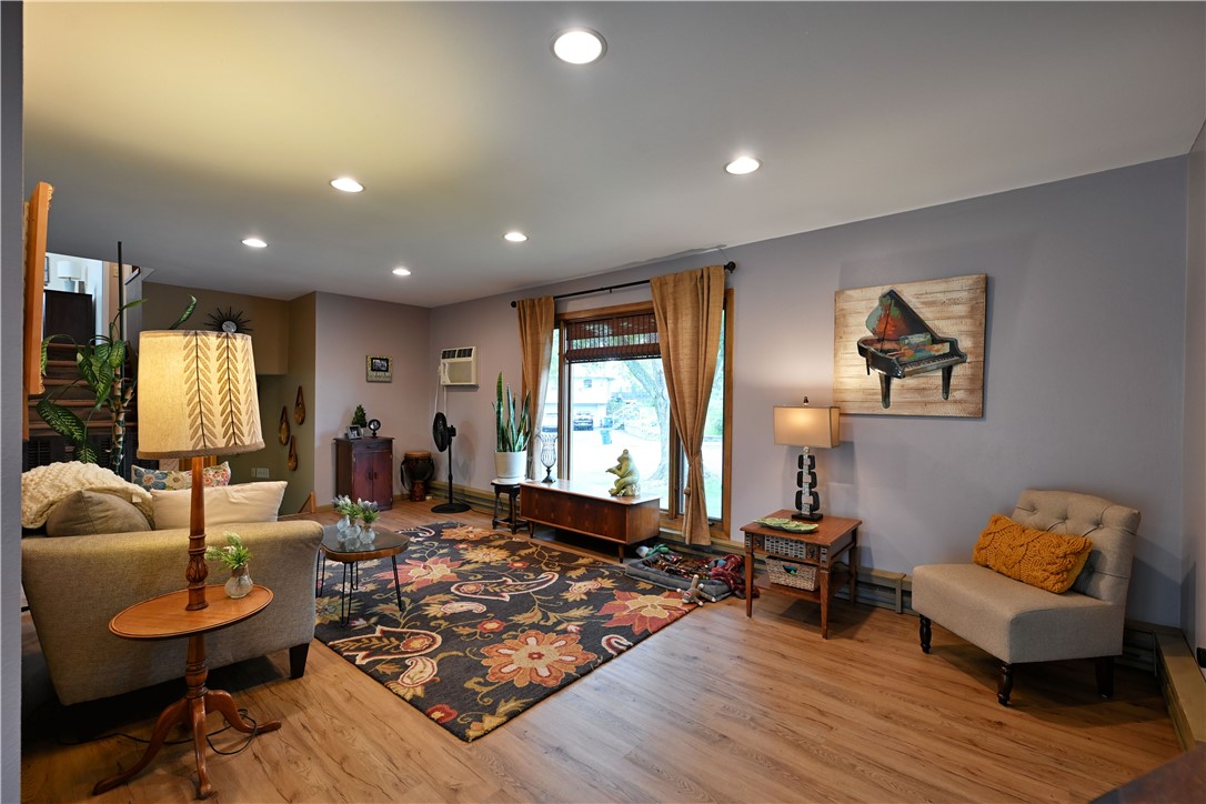 28 Pokegema Boulevard Property Photo 19