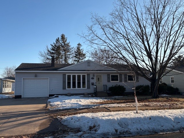 2511 Garfield Avenue Property Photo 1