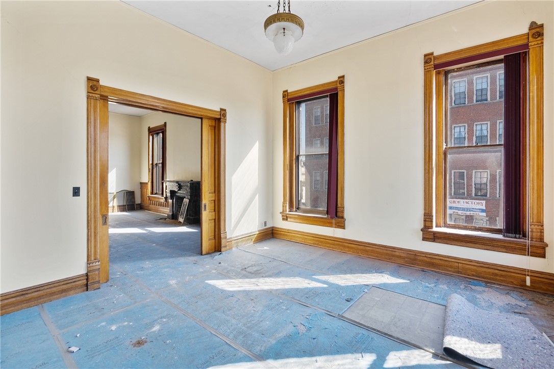2 Bay Street Property Photo 19