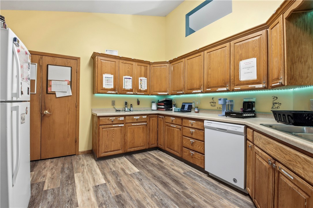1600 N Boundary Road 2 Property Photo 4