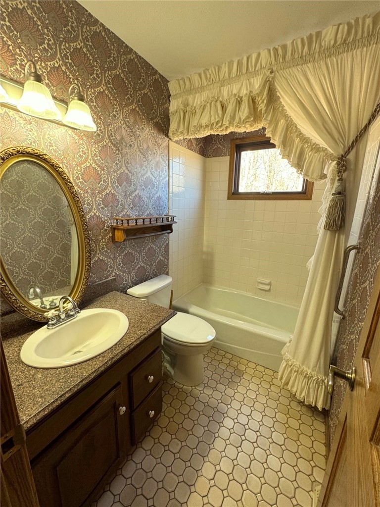 812 Oak Street Property Photo 26