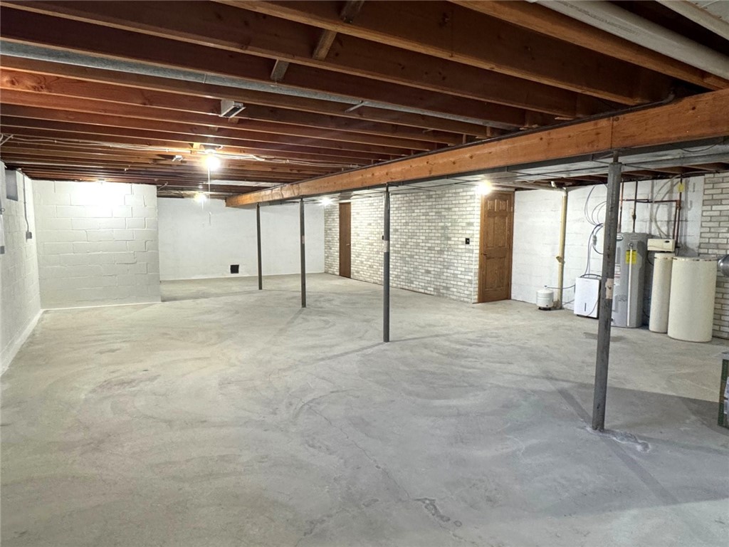 812 Oak Street Property Photo 33