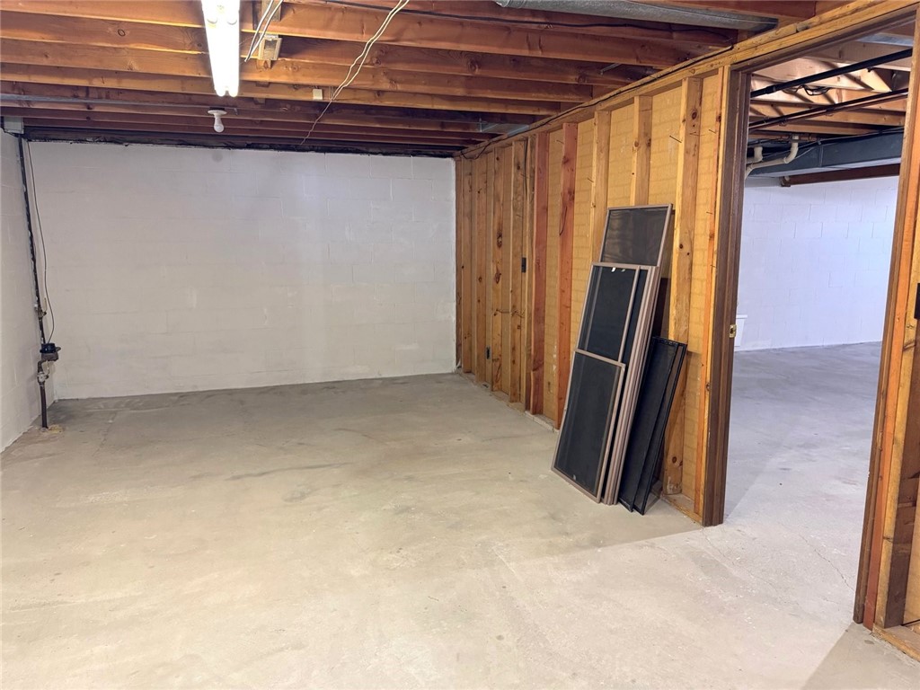 812 Oak Street Property Photo 38