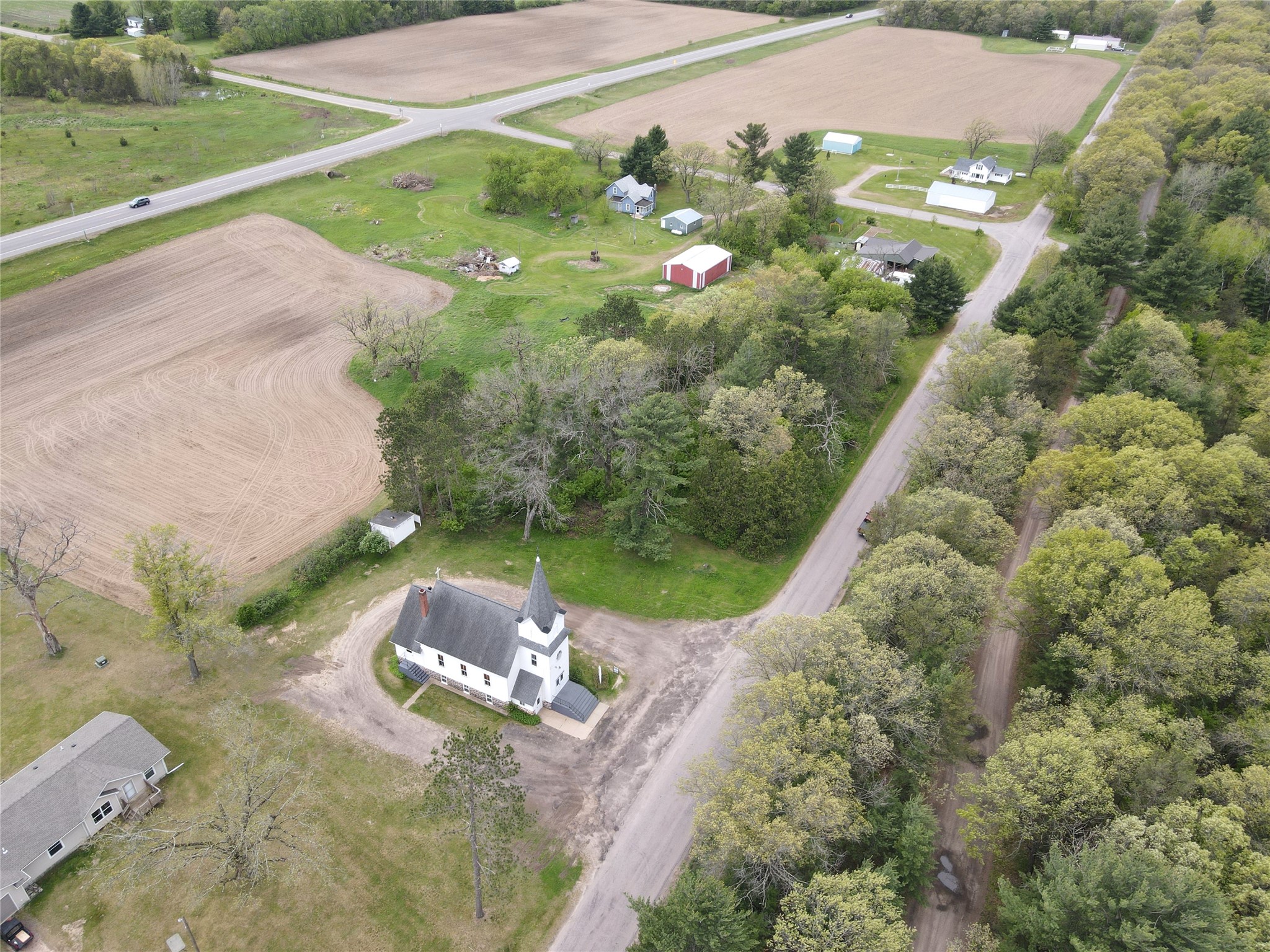 W14755 Old Highway 10 Property Photo 8