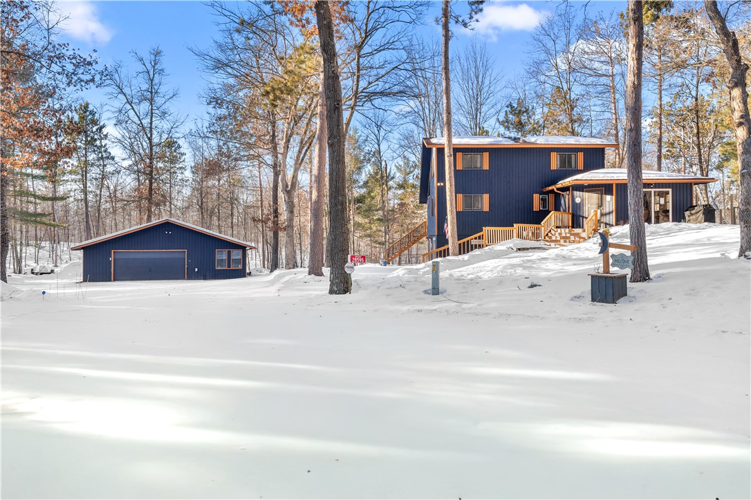 28595 Half Moon Court Property Photo 4