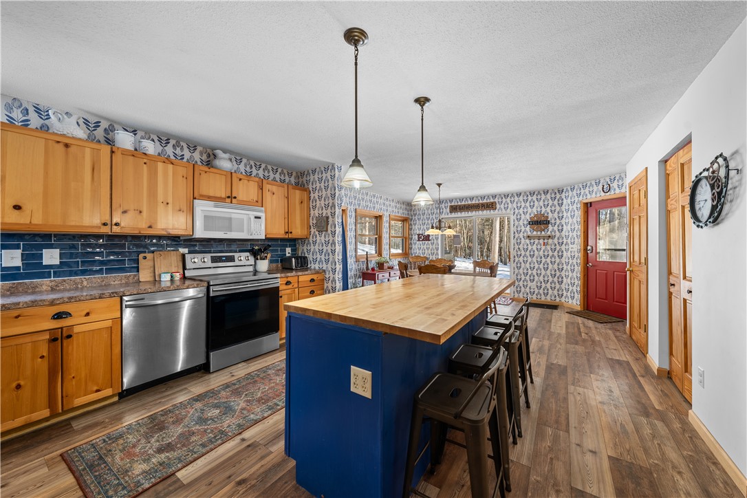 28595 Half Moon Court Property Photo 15