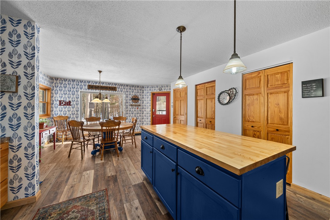 28595 Half Moon Court Property Photo 16