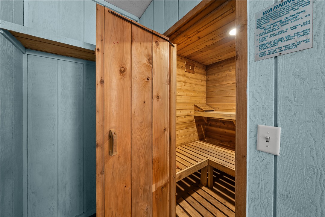 28595 Half Moon Court Property Photo 44