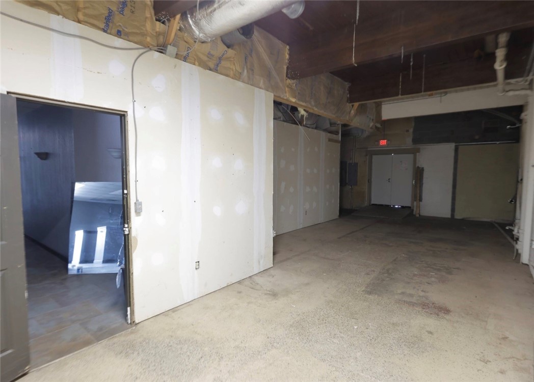 2110 Cameron Street Property Photo 10