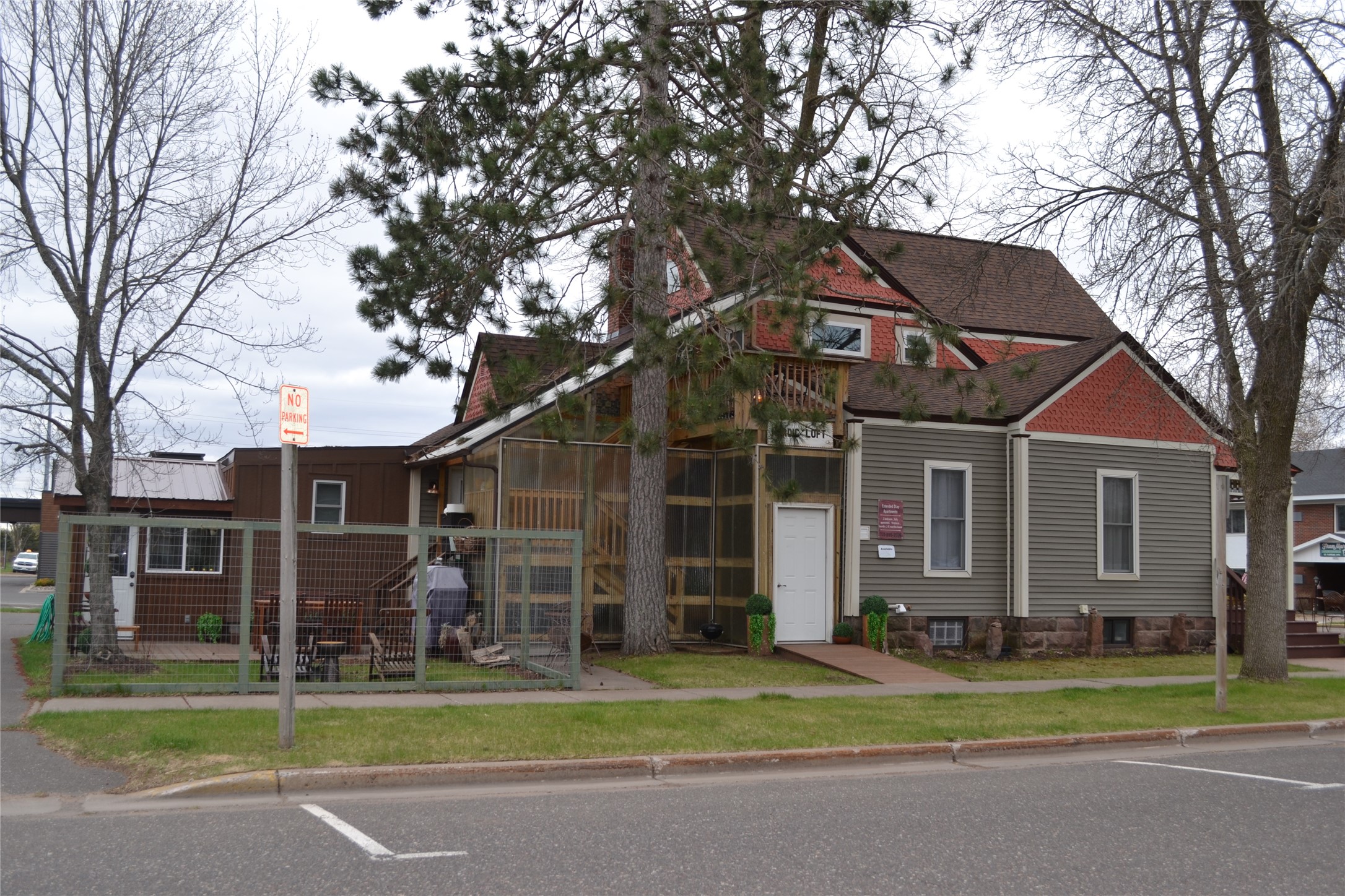 10576 Kansas Avenue Property Photo 3