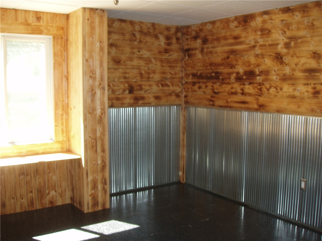 1010 1st Avenue N Property Photo 11