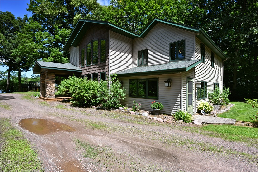 2772 25th Avenue Property Photo 5
