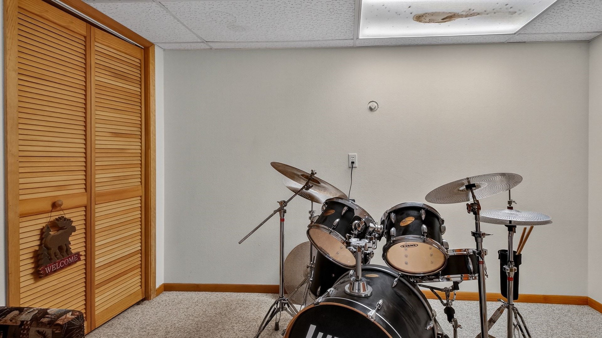 762 27 7/8 Street Property Photo 17