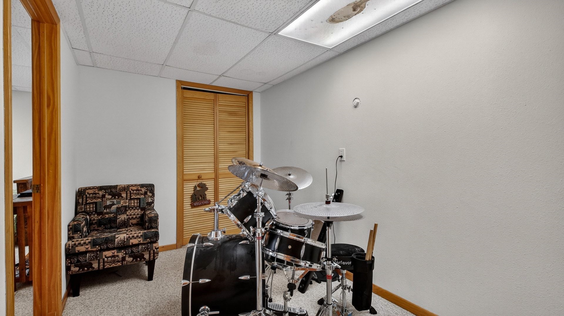 762 27 7/8 Street Property Photo 18