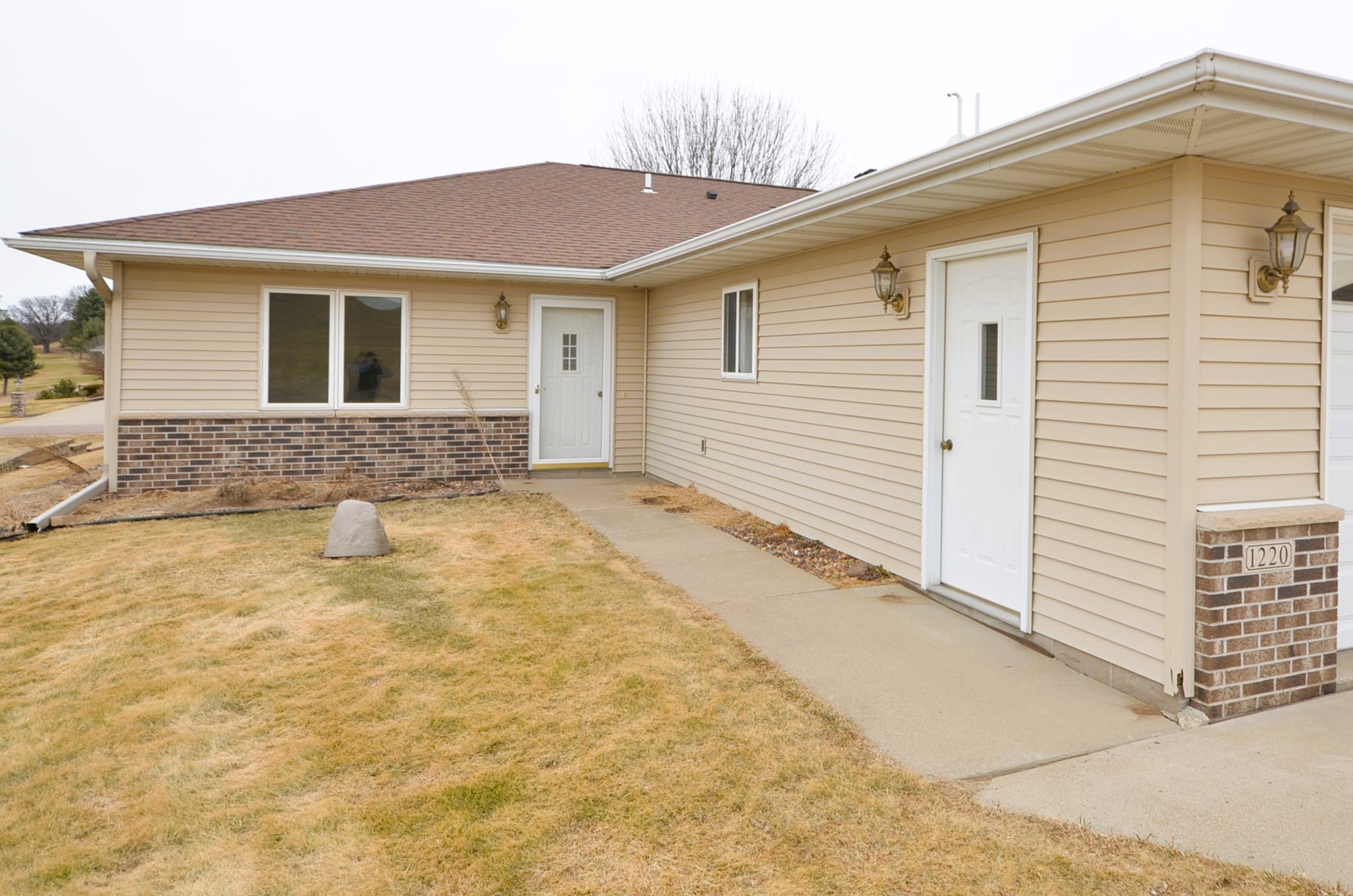 1220 Golf View Drive Property Photo 7
