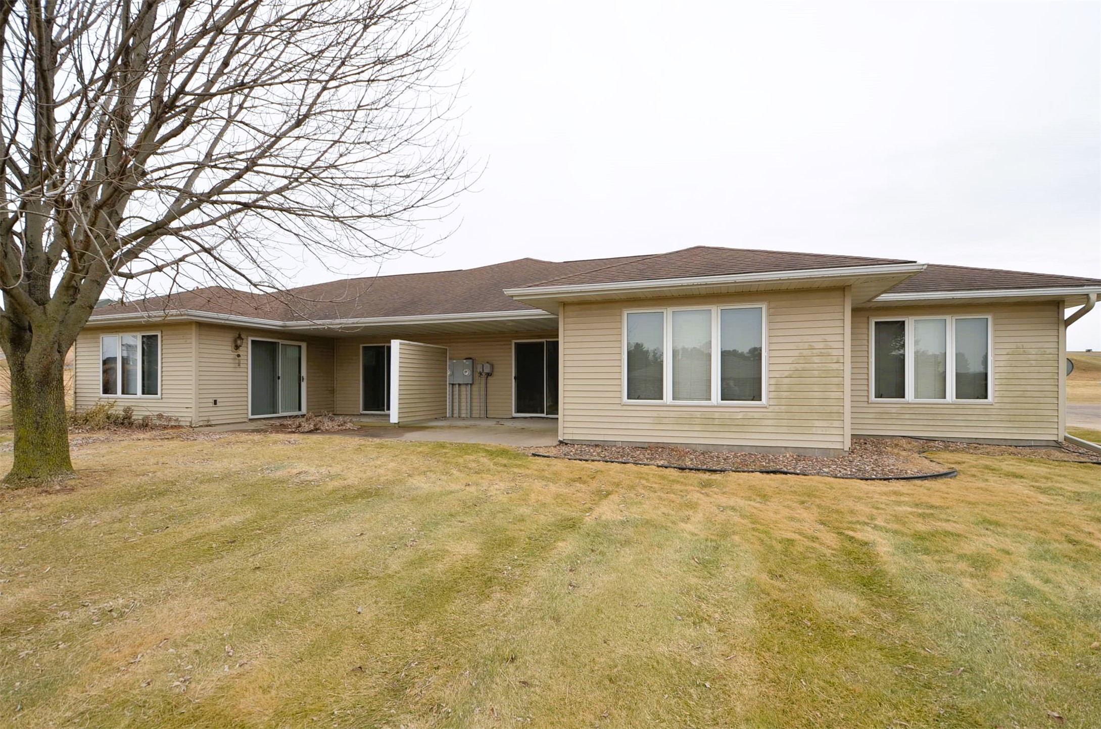 1220 Golf View Drive Property Photo 9