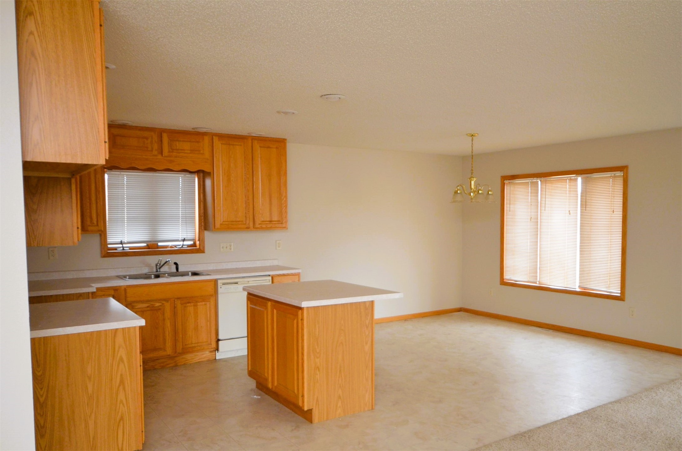 1220 Golf View Drive Property Photo 39