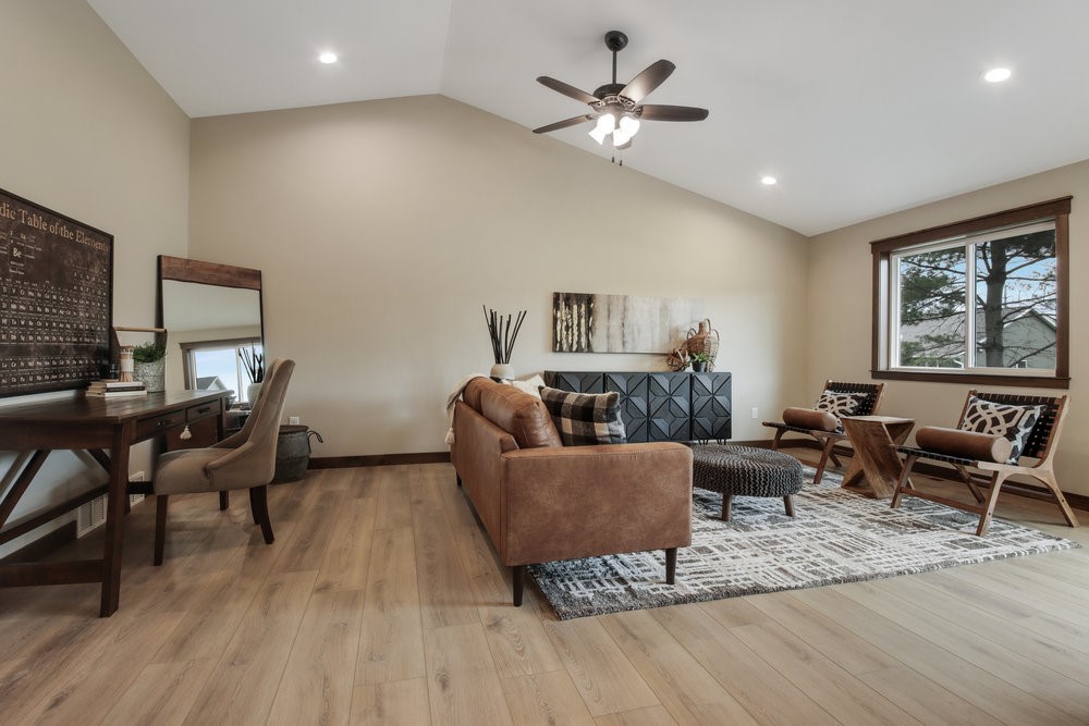 5607 Moss Trail Property Photo 13