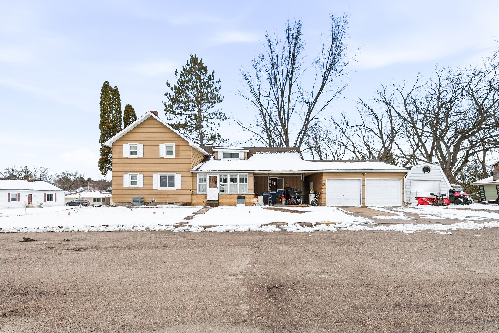106 N Jackson Street Property Photo 1