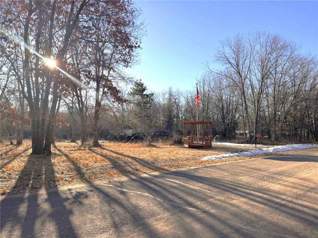 27672 Norway Point Road Property Photo 1