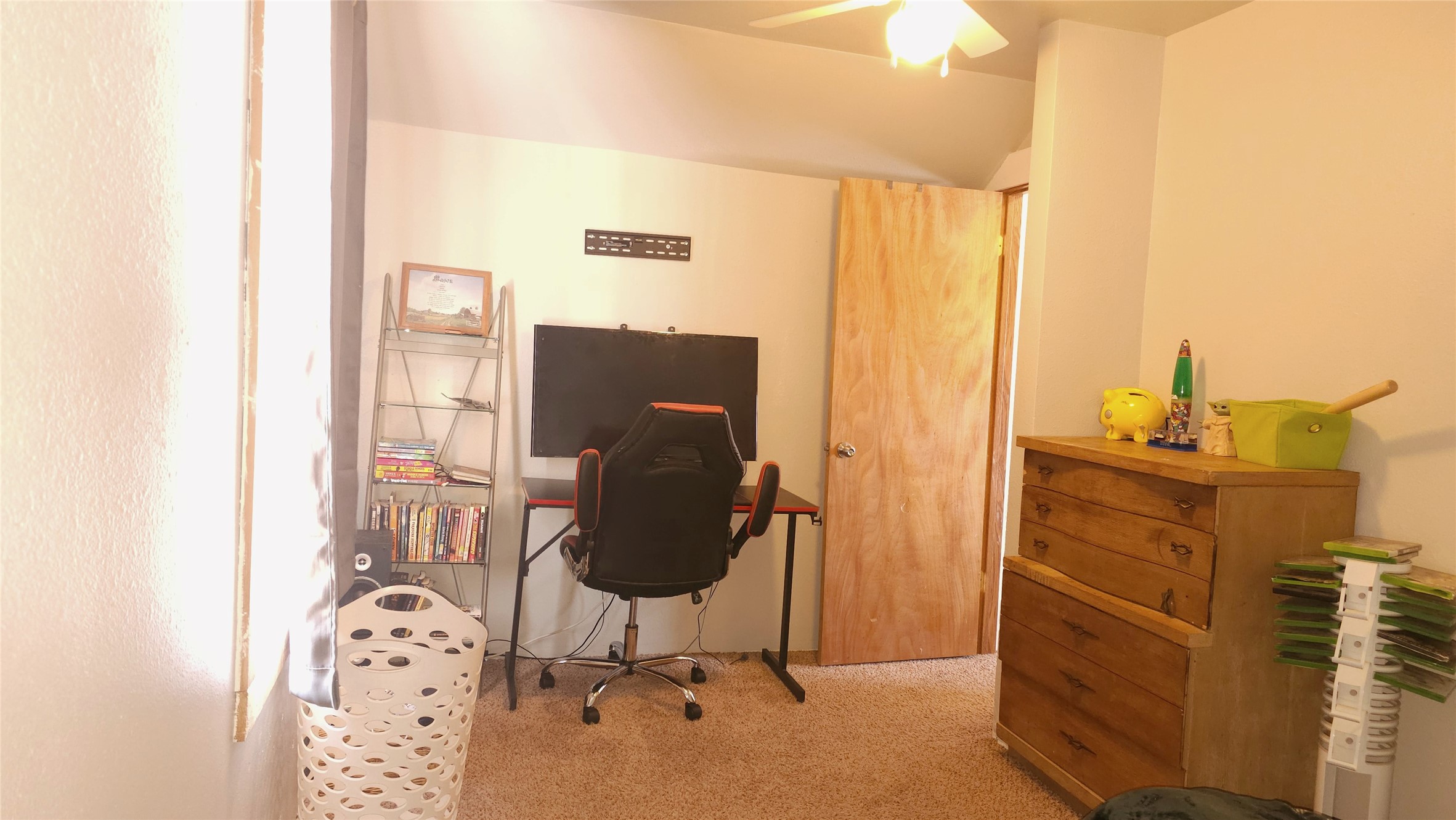 506 E Center Street Property Photo 15