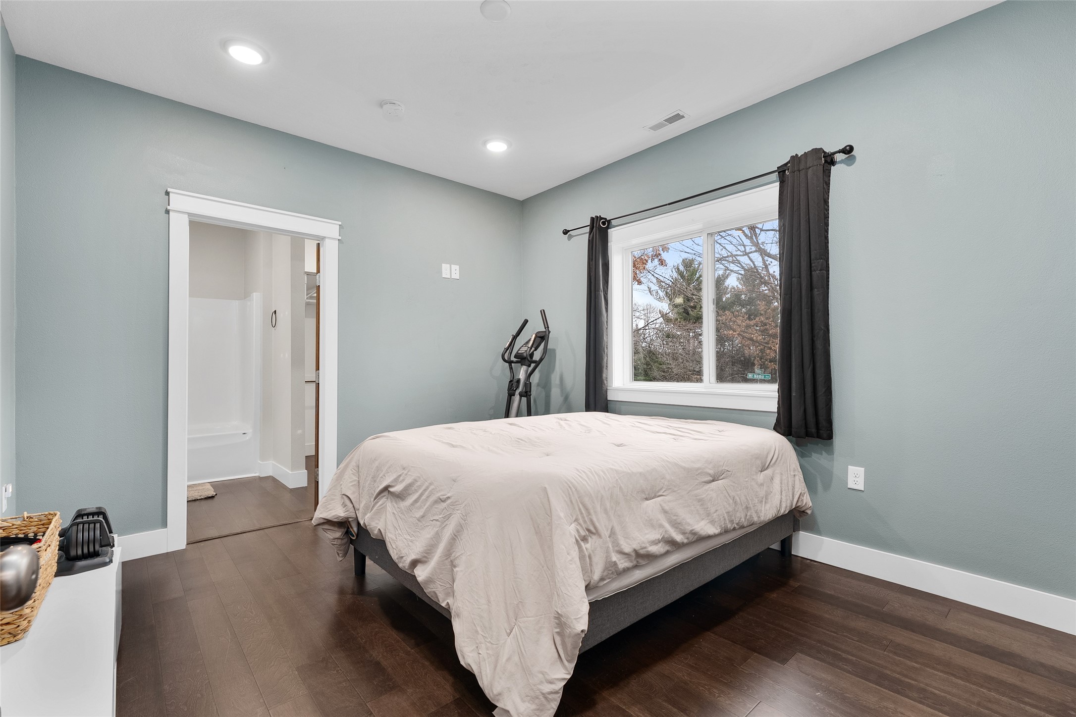 710 Mt Nemo Avenue Property Photo 14