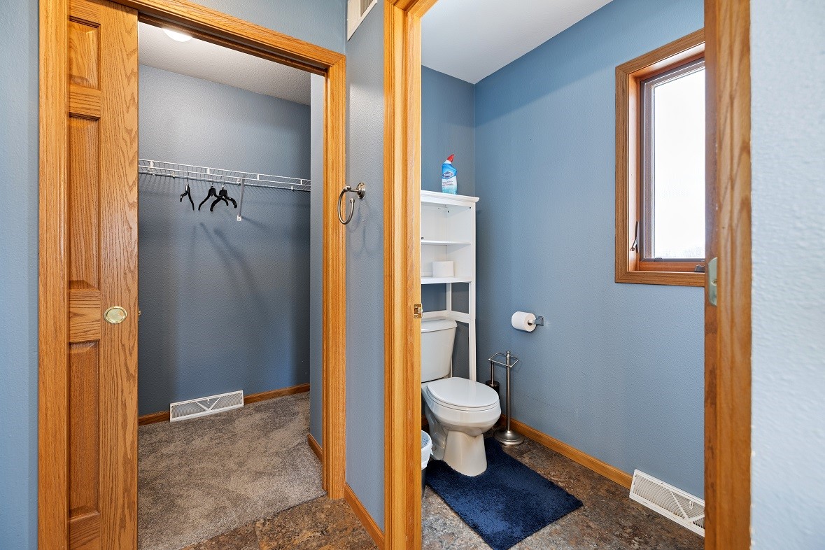 W1660 Maplewood Lane Property Photo 21