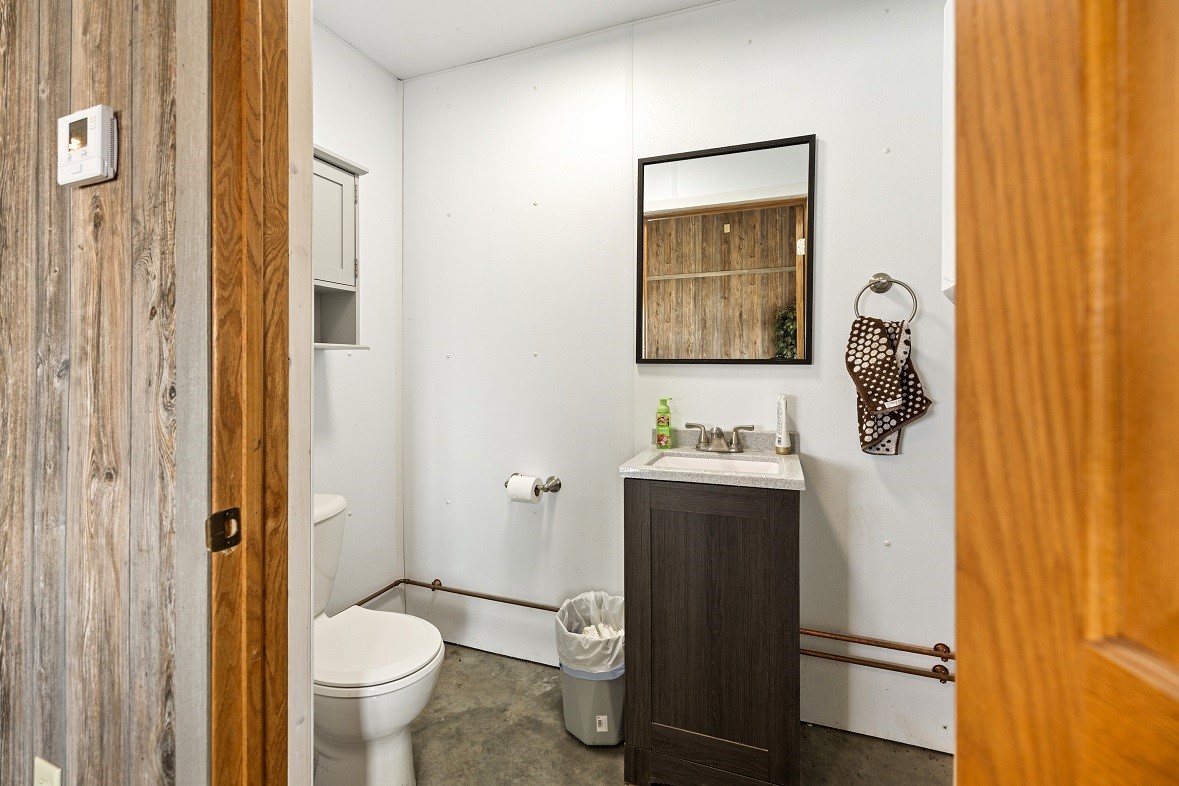 W1660 Maplewood Lane Property Photo 45