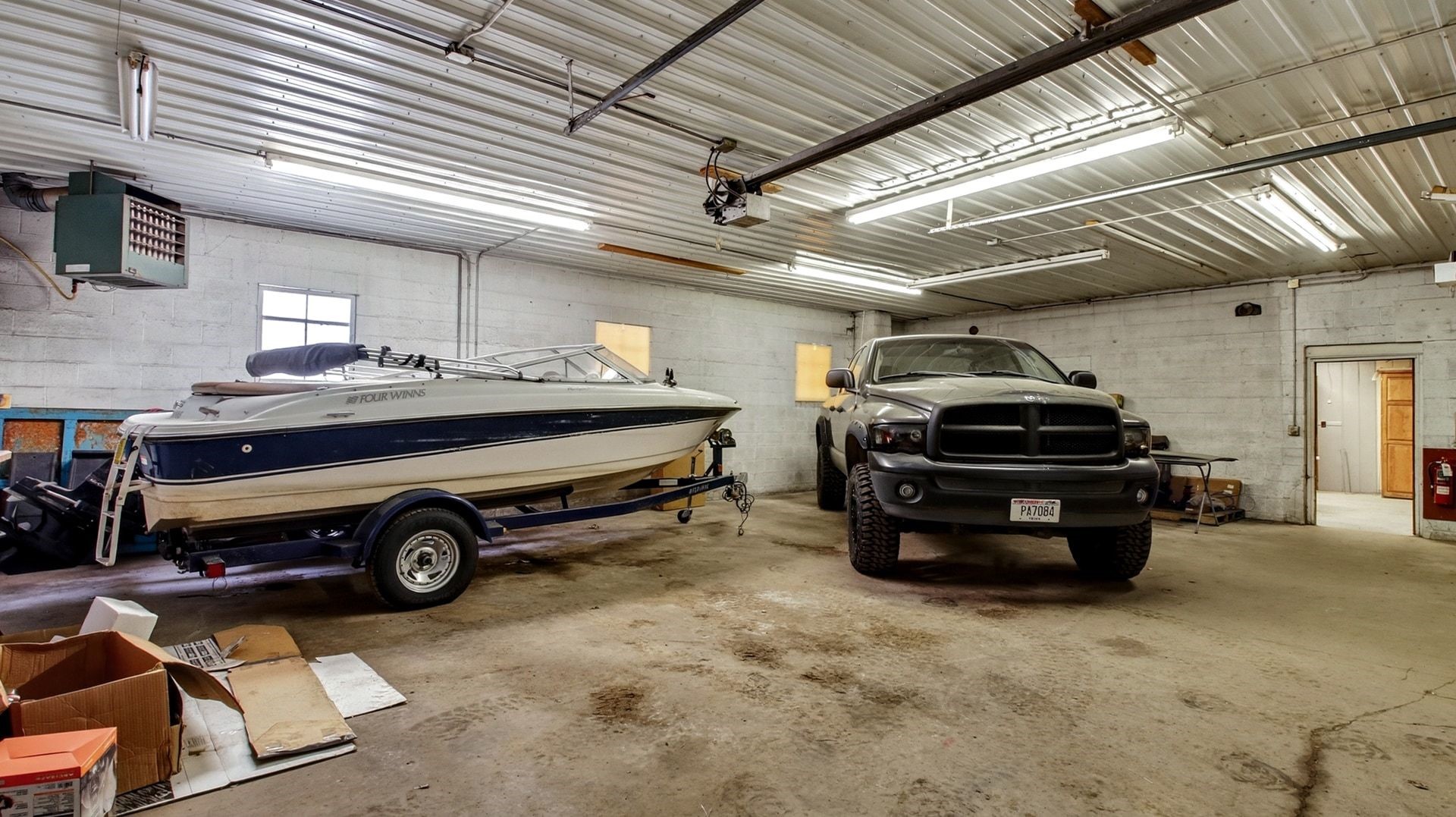 1631 Highway 8 Property Photo 12