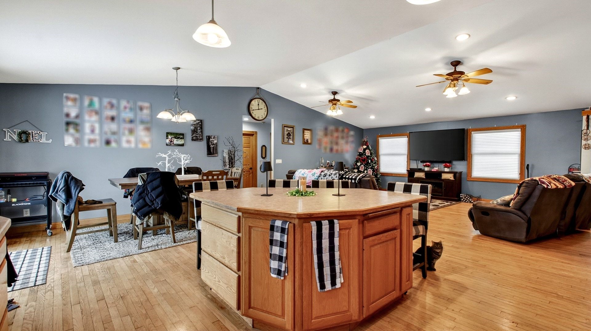 1631 Highway 8 Property Photo 47