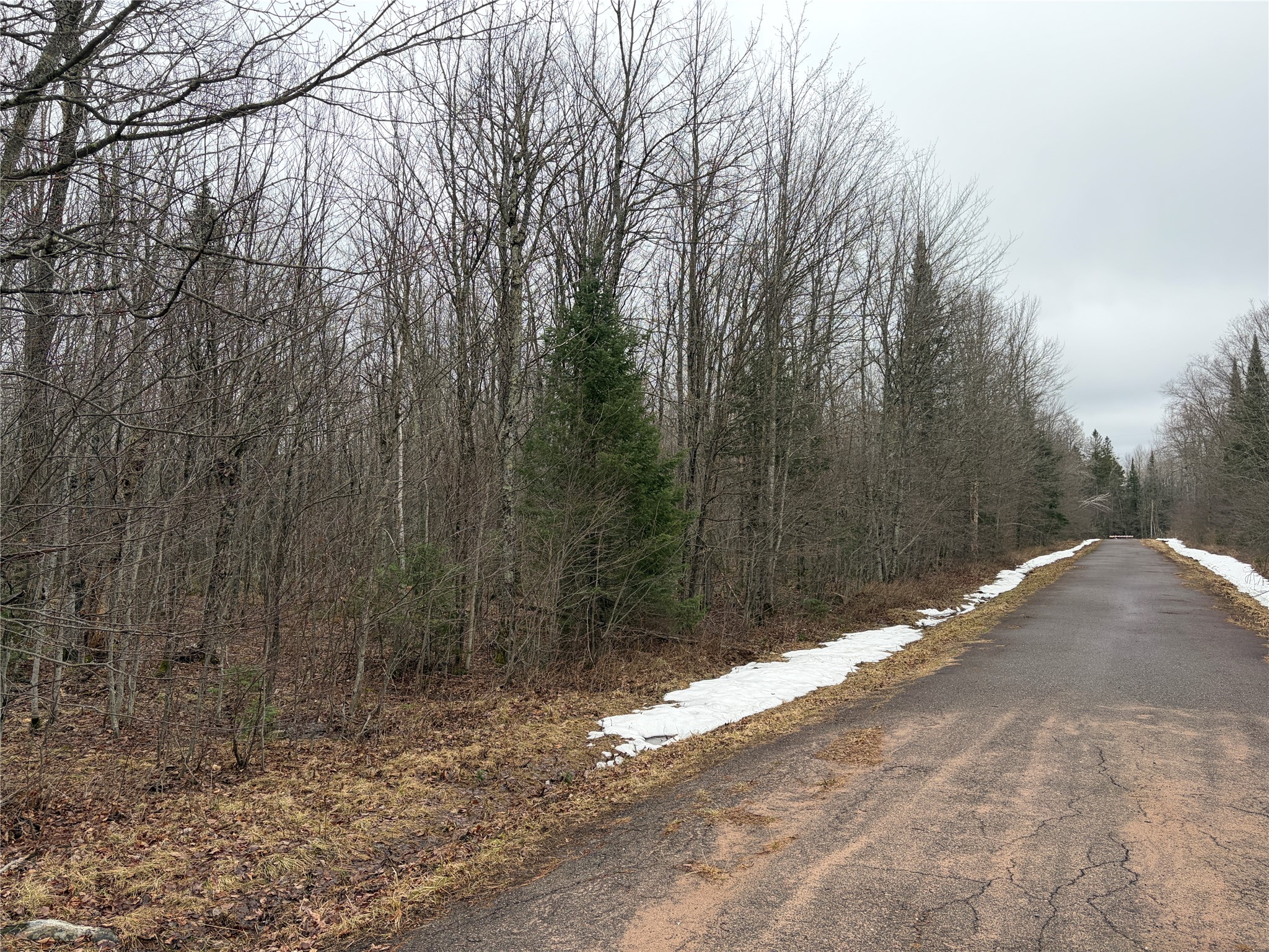 On N Hofer Road Property Photo 3